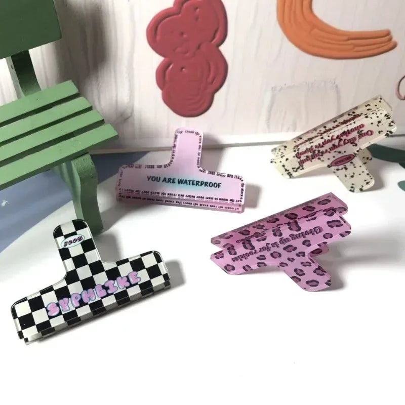 Retro Acrylic Binder Clip for Documents, Photos & Memos