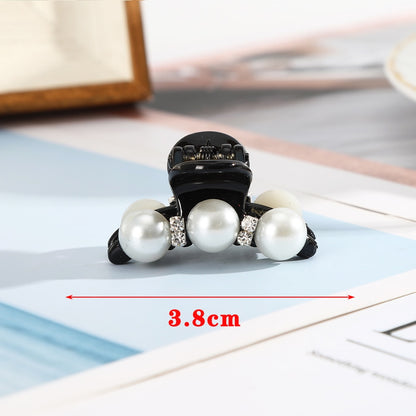 Big Pearls Hair Claw Clips