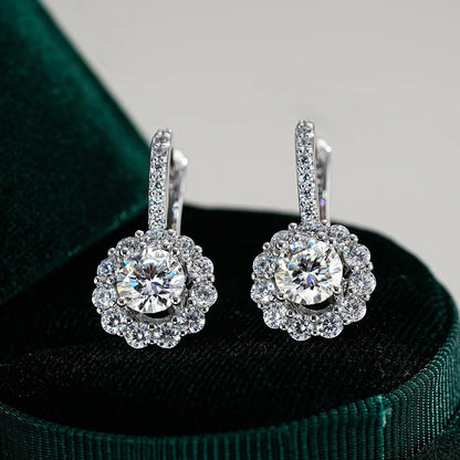 PT950 Platinum Moissanite Stud Earrings