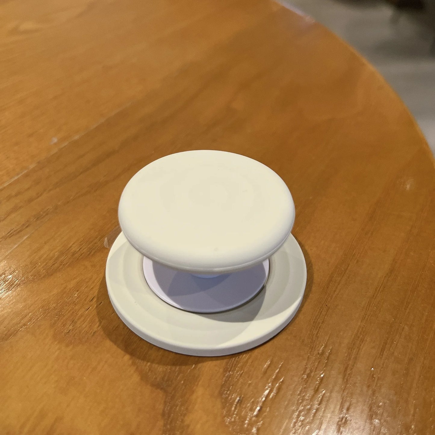 Water Ripple Silicone MagSafe Phone Grip Holder