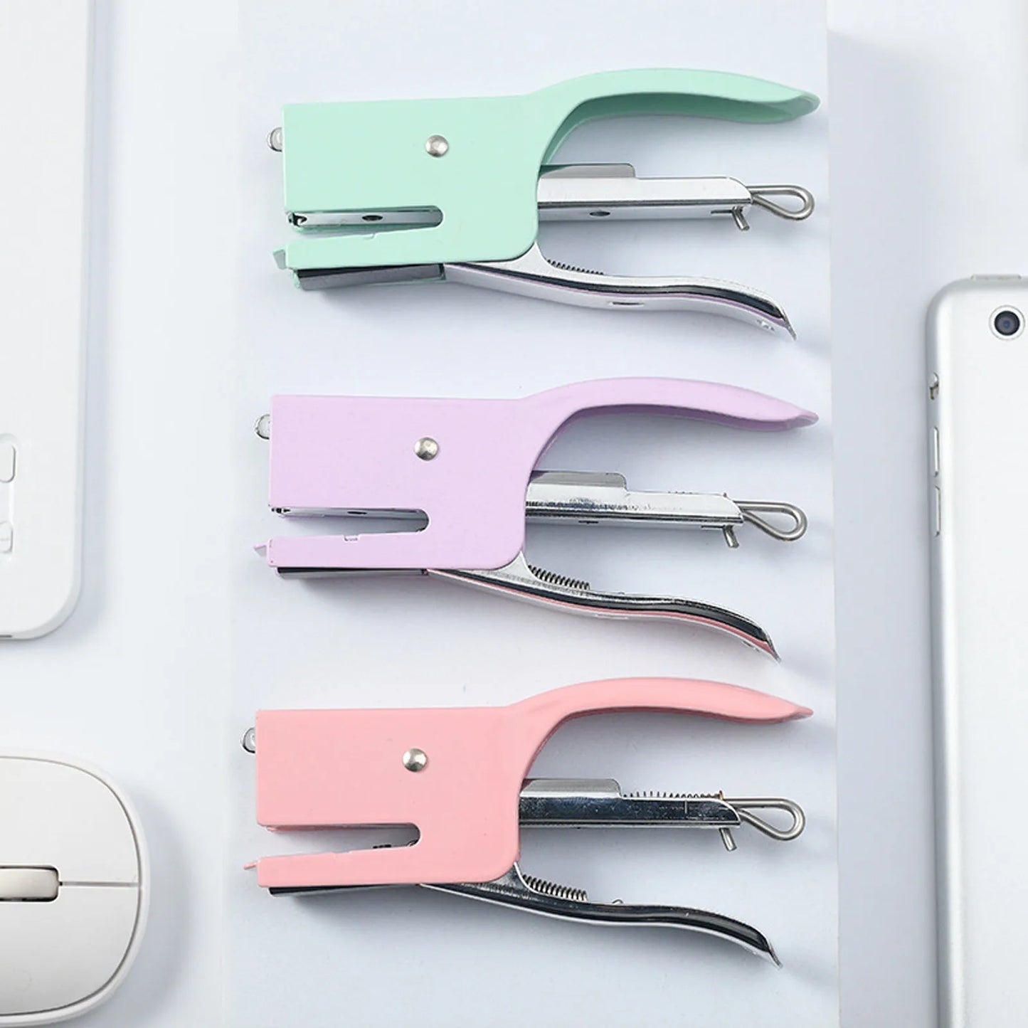 Portable Mini Desk Stapler with 750 Staples