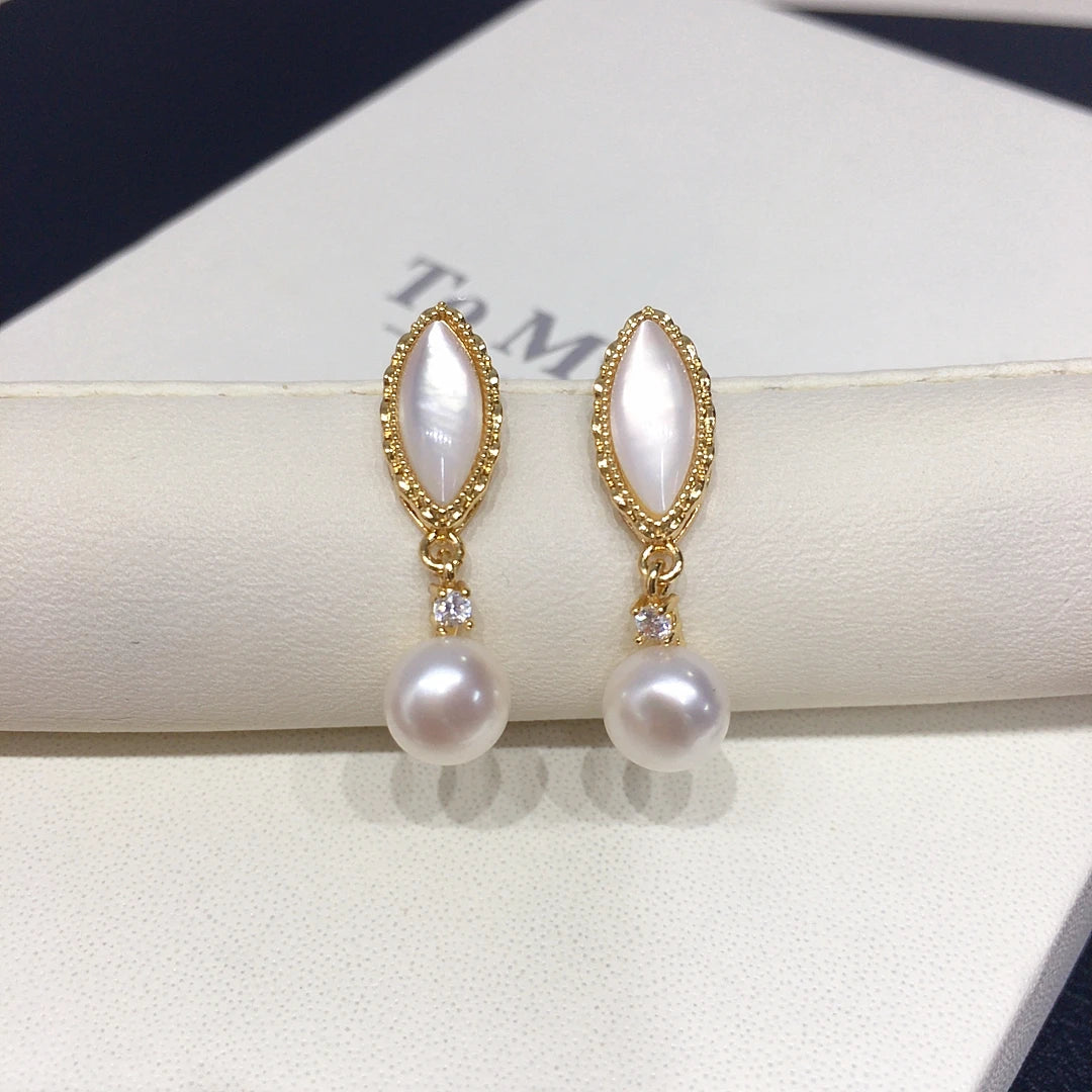 Freshwater Pearl Oval Stud Earrings