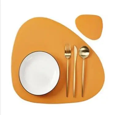 Inyahome Irregular PU Leather Placemat Set with Coaster