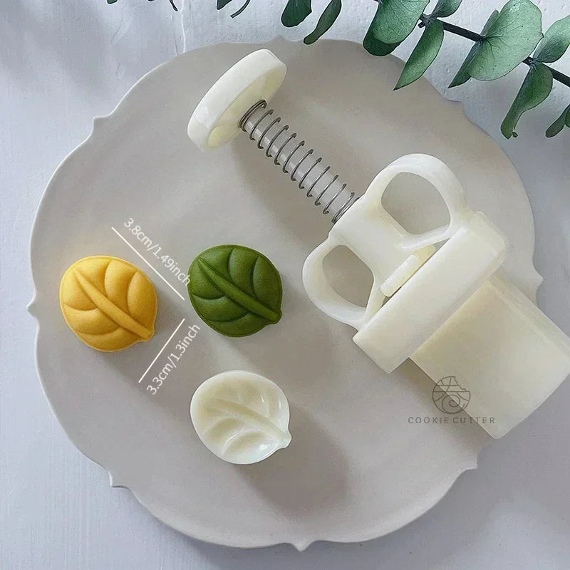 30g Mooncake Mold Plastic Pastry Press Tool