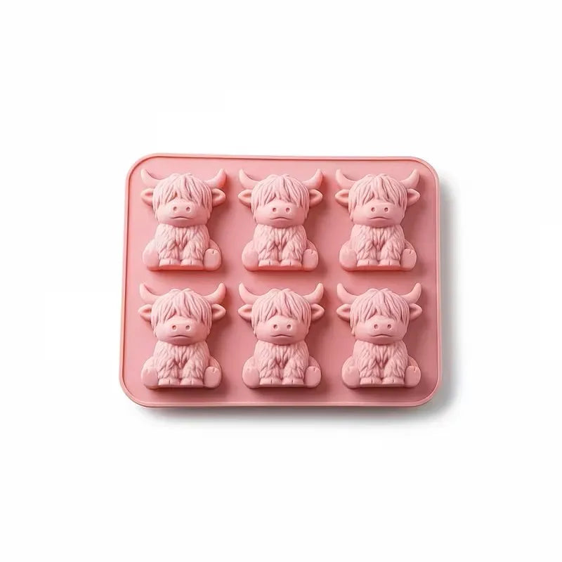 Highland Cow Silicone Ice Cube Mold