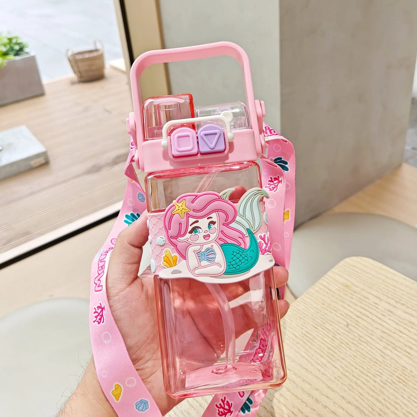 Kids Capybara Straw Water Bottle 750ml with Carry Strap