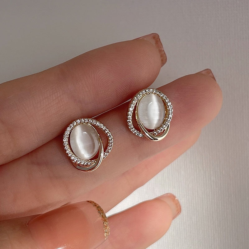 Asymmetrical Round Earrings