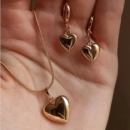Pearl Necklace & Dangle Earrings Set