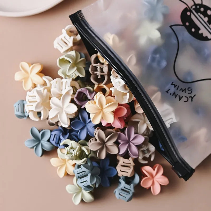 Flower Frosted Hair Claw Clips Set