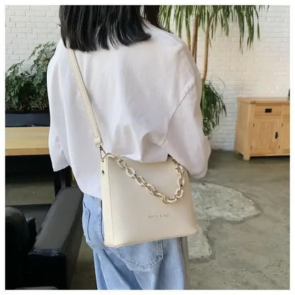 Minimalist Chain Bucket Crossbody Bag