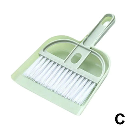 Mini Pet Dustpan & Brush Set – Cat, Hamster & Small Animal Cleaning Tool