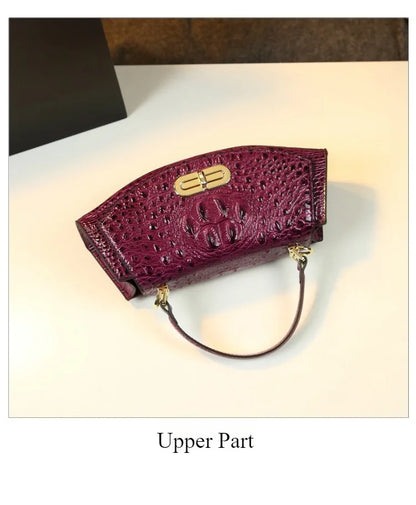 Elegant Women’s Saddle Crossbody Bag
