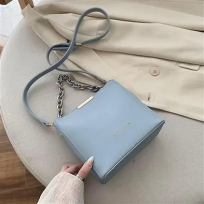 Minimalist Chain Bucket Crossbody Bag