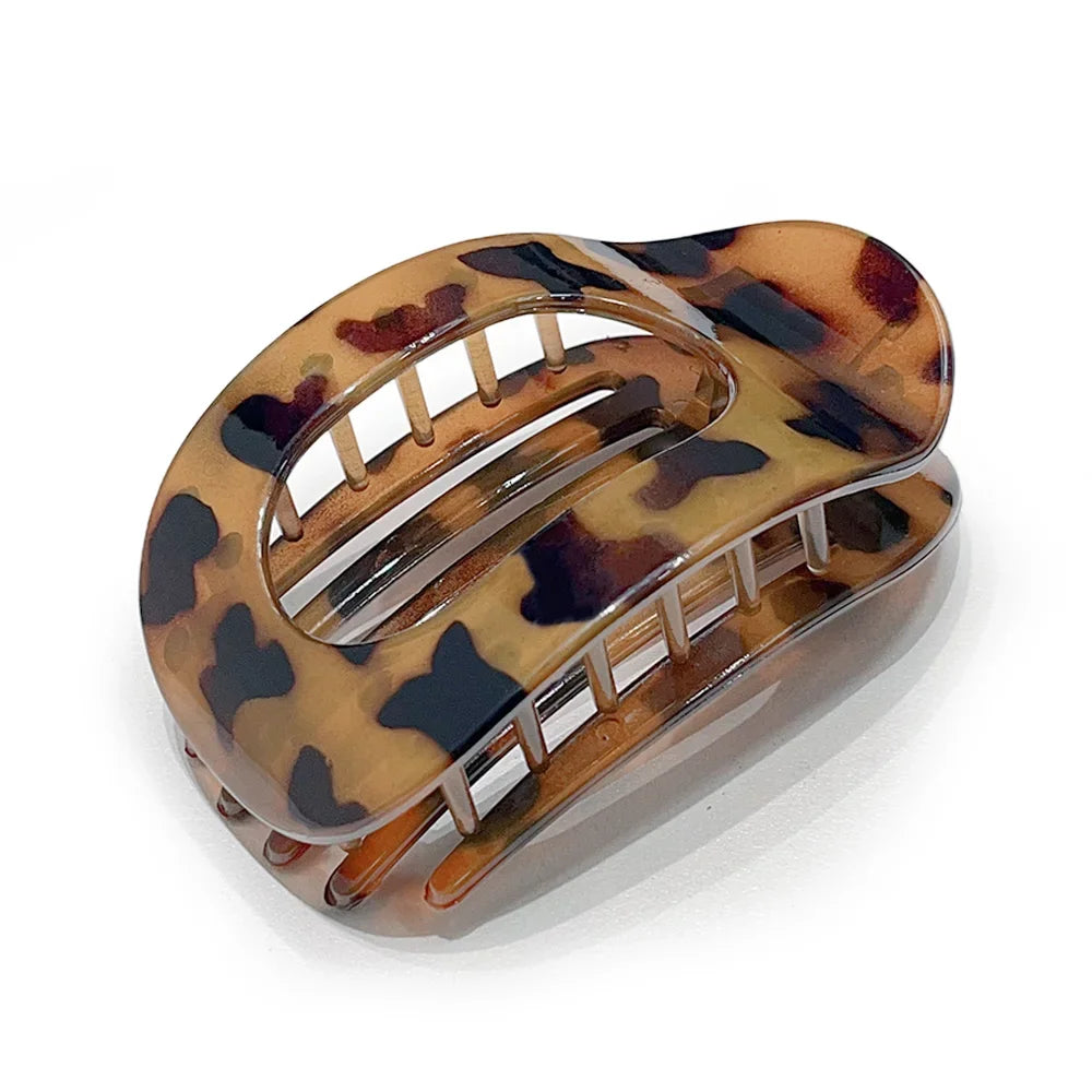 Oval Leopard Hair Claw Clip