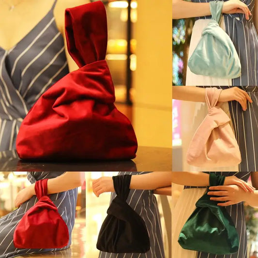 Retro Velvet Wrist Bag