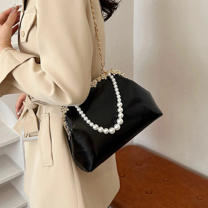 Luxury Pearl Chain Minaudière Shoulder Bag