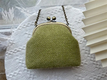 Vintage Green Velvet Pearl Clutch Bag