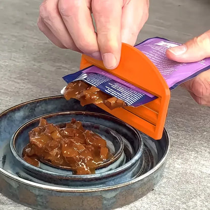 Cat Food Squeezer Tool
