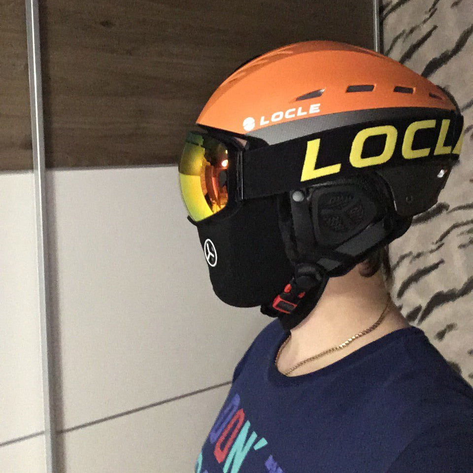 LOCLE Professional Skiing Helmet