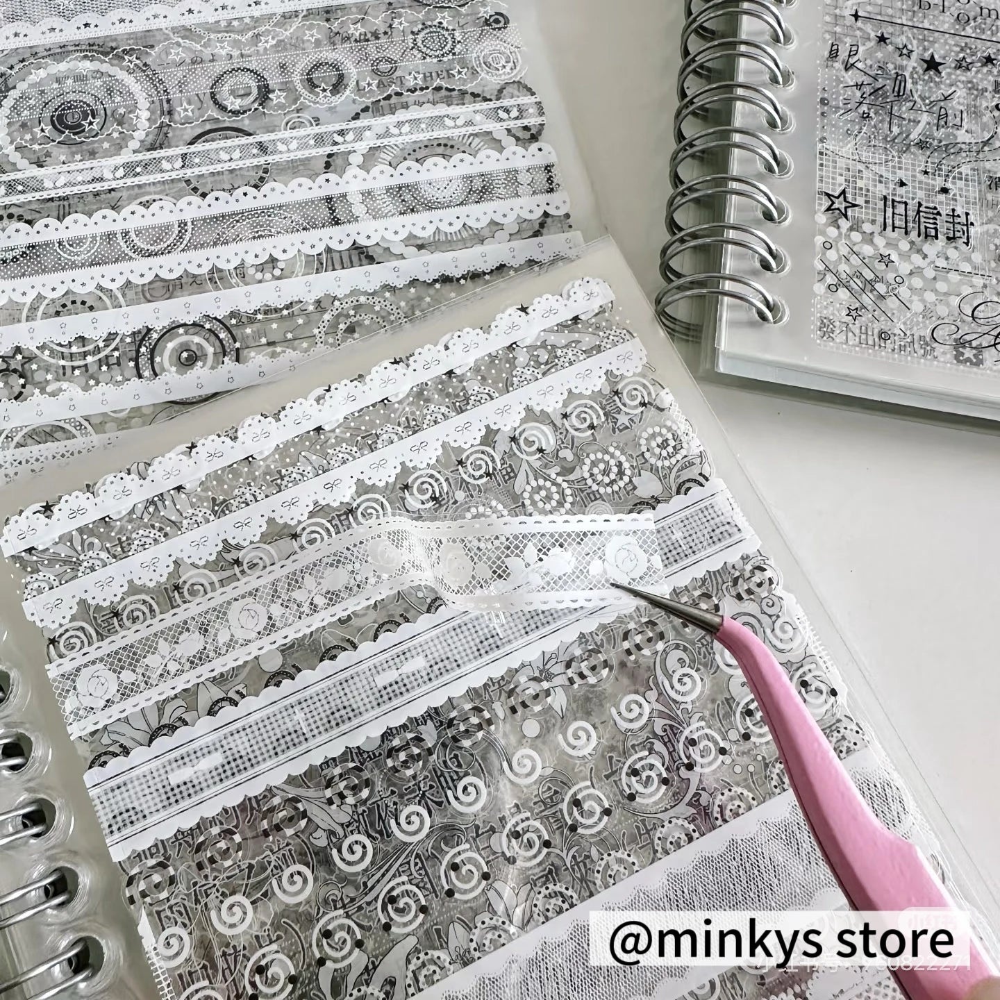 Kawaii K-Pop Sticker Book – 32 Decorative Sheets