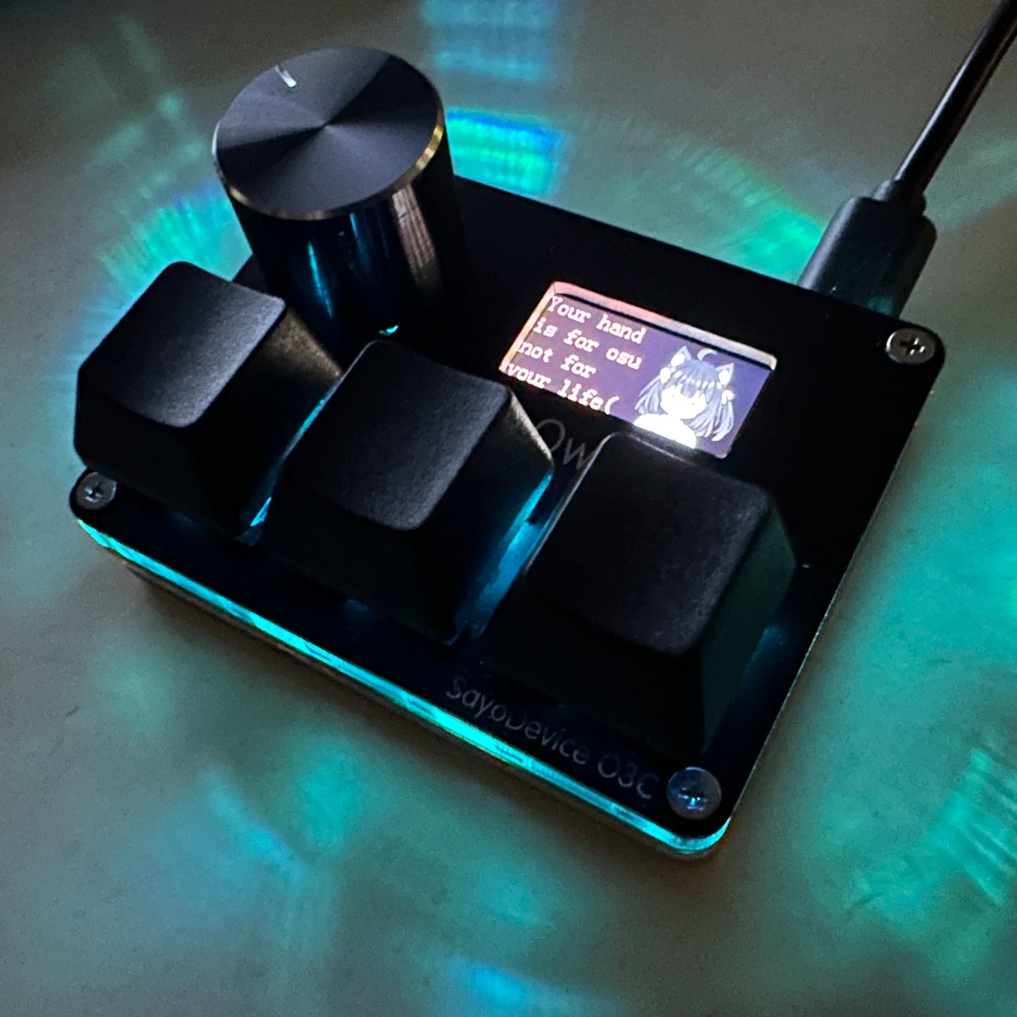 RGB Magnetic Switch Macro Keyboard with Programmable Knob