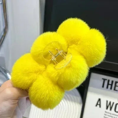 Women’s Furry Hair Claw Clip
