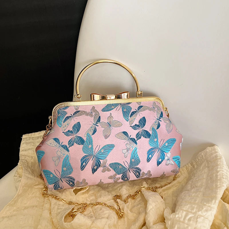 Vintage Embroidered Chain Clutch Handbag