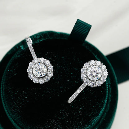 PT950 Platinum Moissanite Stud Earrings