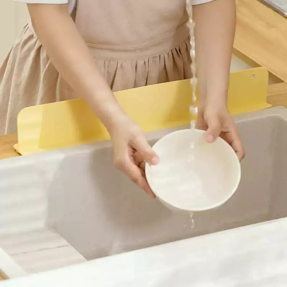 Silicone Sink Splash Guard with Suction Cups