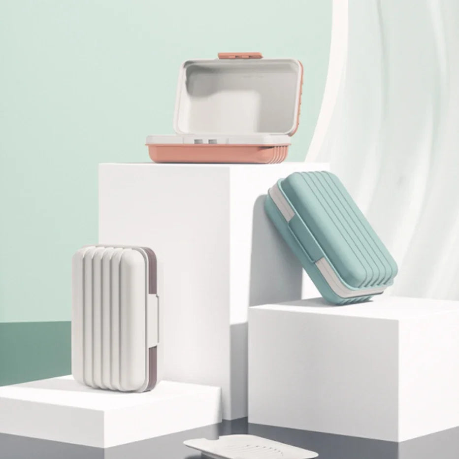 Travel Soap Box with Draining Tray & Lid