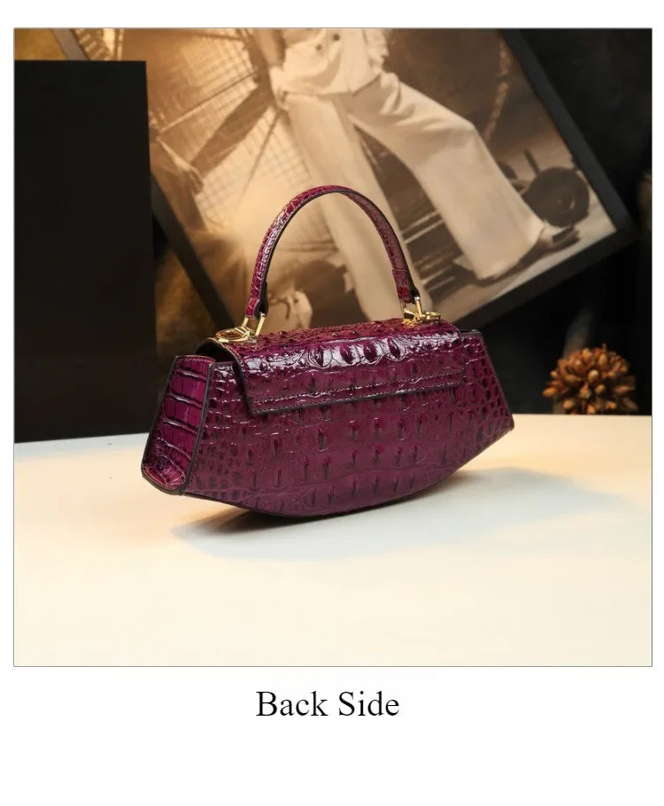Elegant Women’s Saddle Crossbody Bag