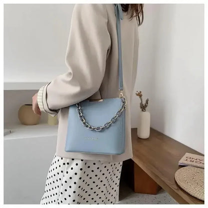 Minimalist Chain Bucket Crossbody Bag