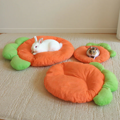 Carrot Shaped Small Animal Sleeping Mat