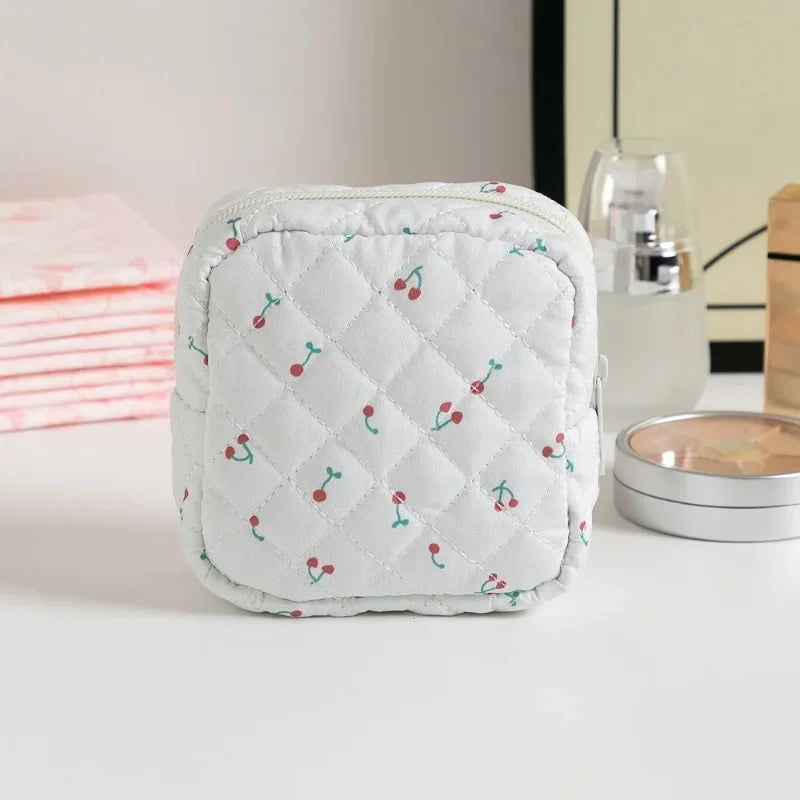 Heart Print Feminine Hygiene Storage Pouch