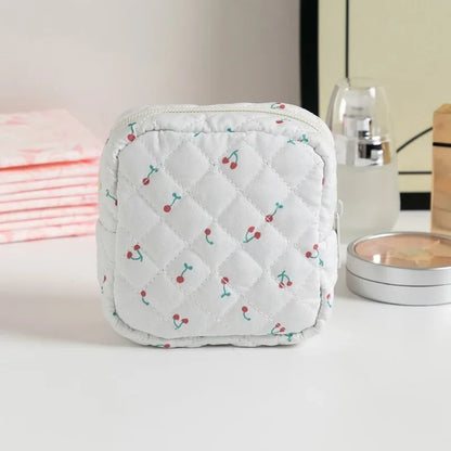 Heart Print Feminine Hygiene Storage Pouch