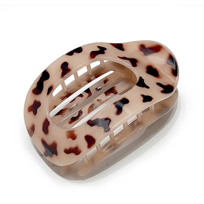 Oval Leopard Hair Claw Clip