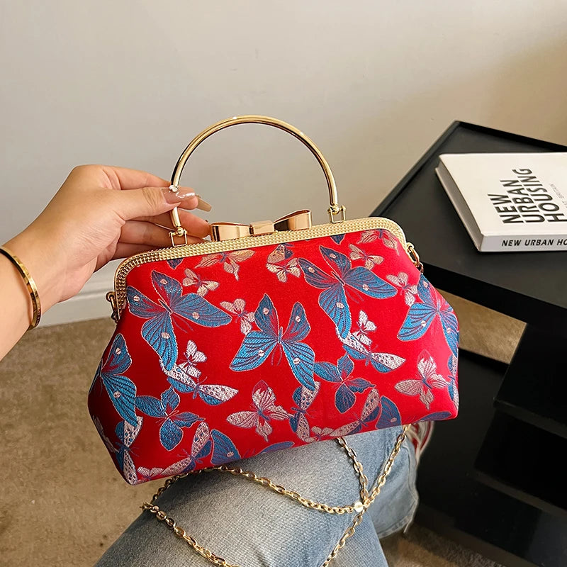 Vintage Embroidered Chain Clutch Handbag