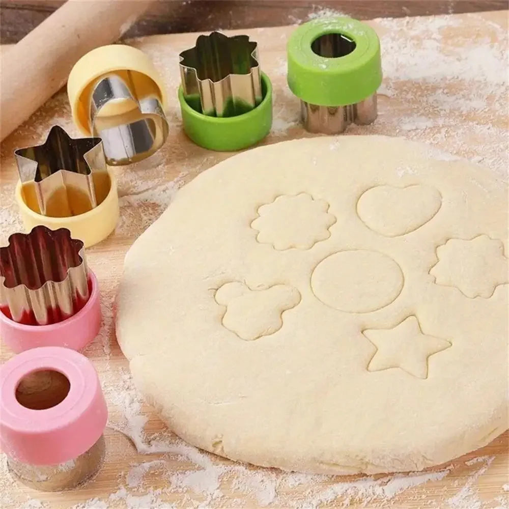 Animal Shape Food Cutter & Cookie Stamp Kit