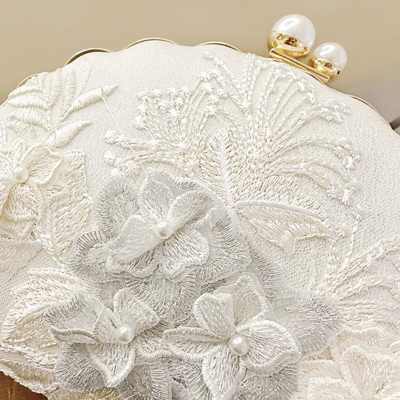 Vintage Lace Shell Evening Clutch Bag