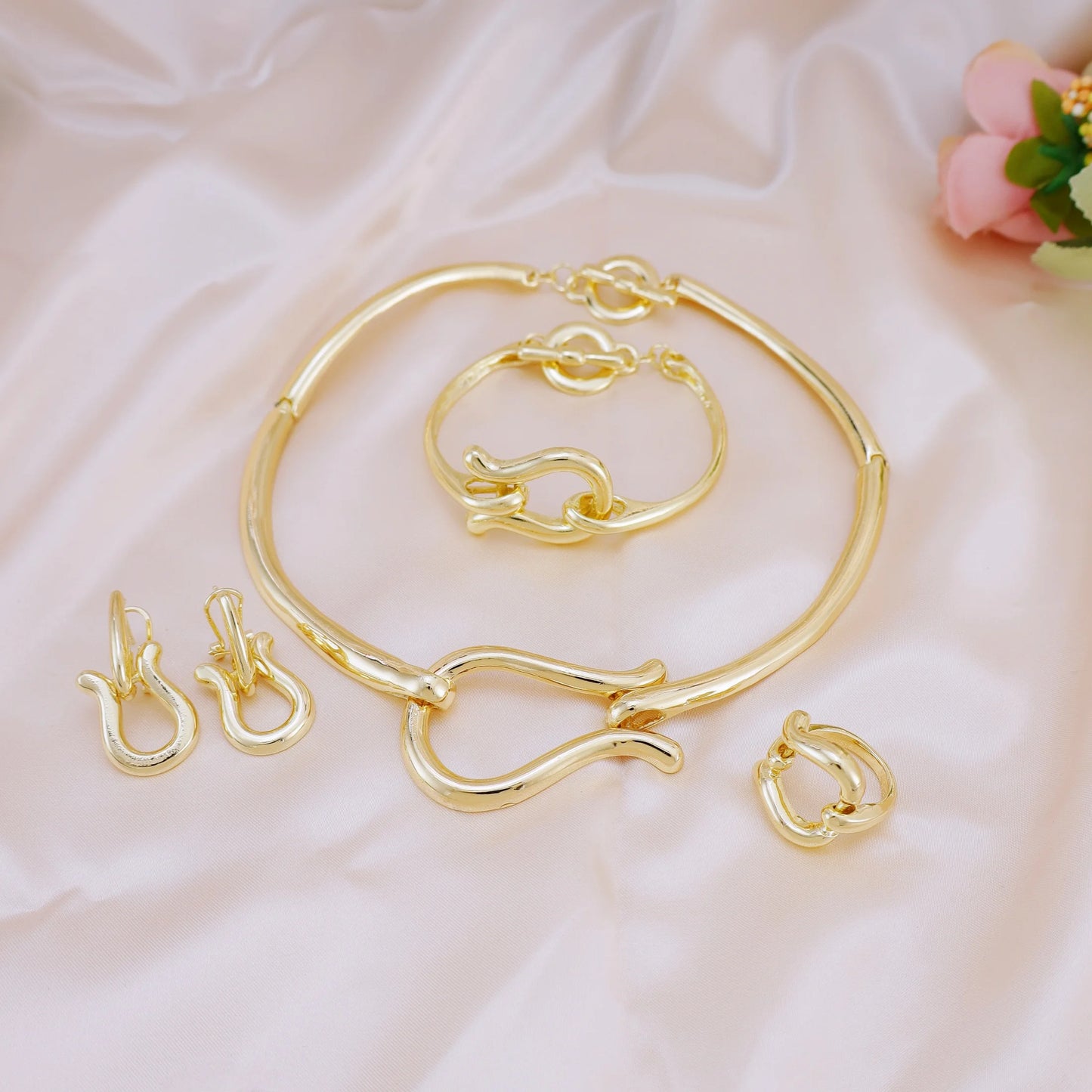Wedding Jewelry Set – Choker Necklace, Earrings, Bracelet & Ring