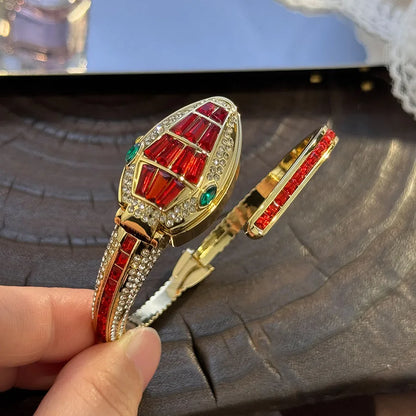 Women's Luxury Snake Bracelet Quartz Fashion Watch