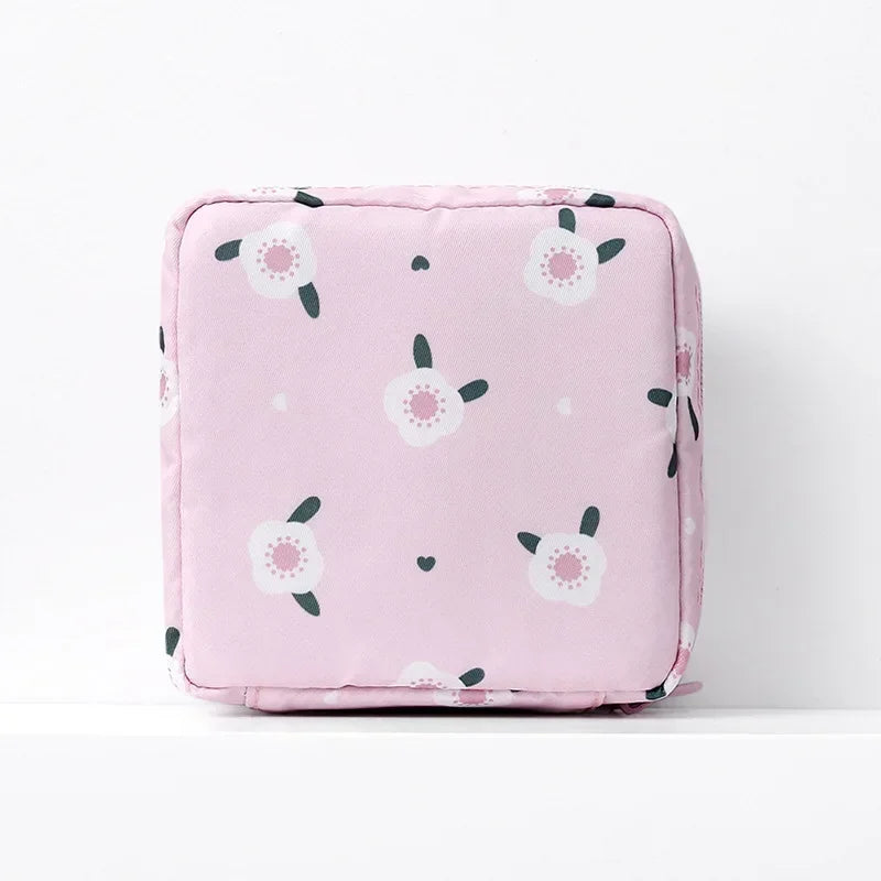 Heart Print Feminine Hygiene Storage Pouch