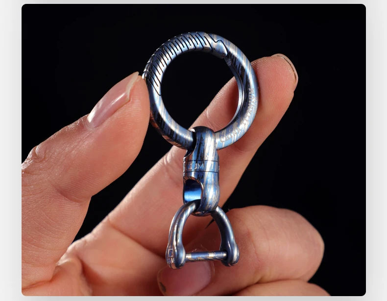 360° Rotating Titanium Keychain Clip