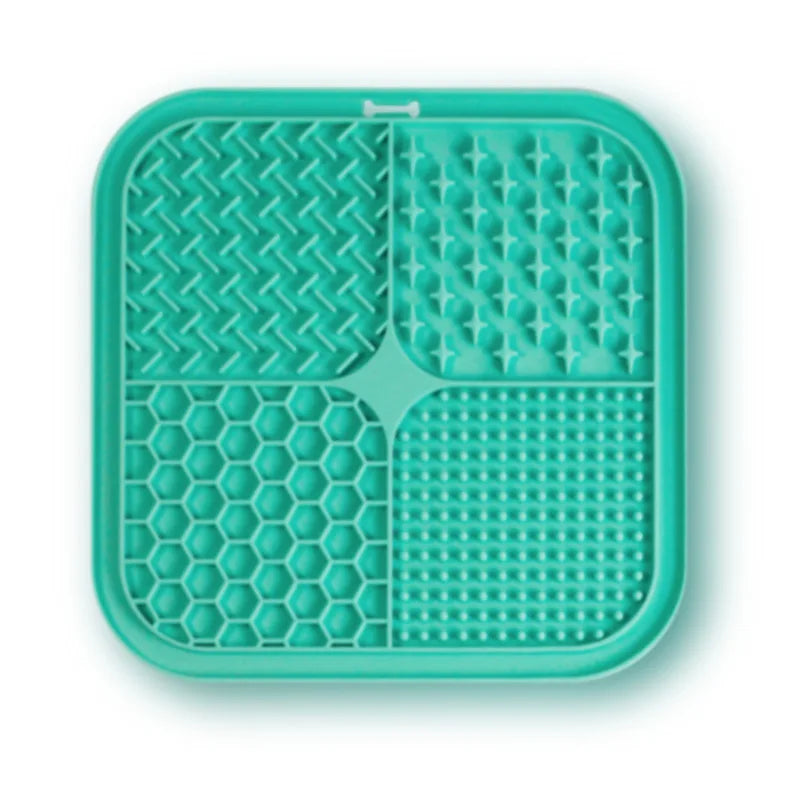 Silicone Pet Licking Mat Slow Feeder with Suction Cups