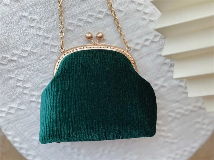 Vintage Green Velvet Pearl Clutch Bag