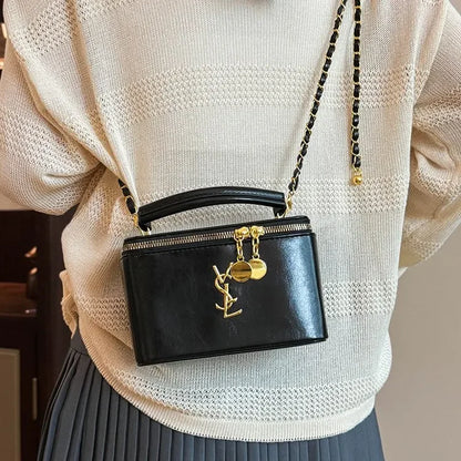 ‌ Pearl Shoulder Bag