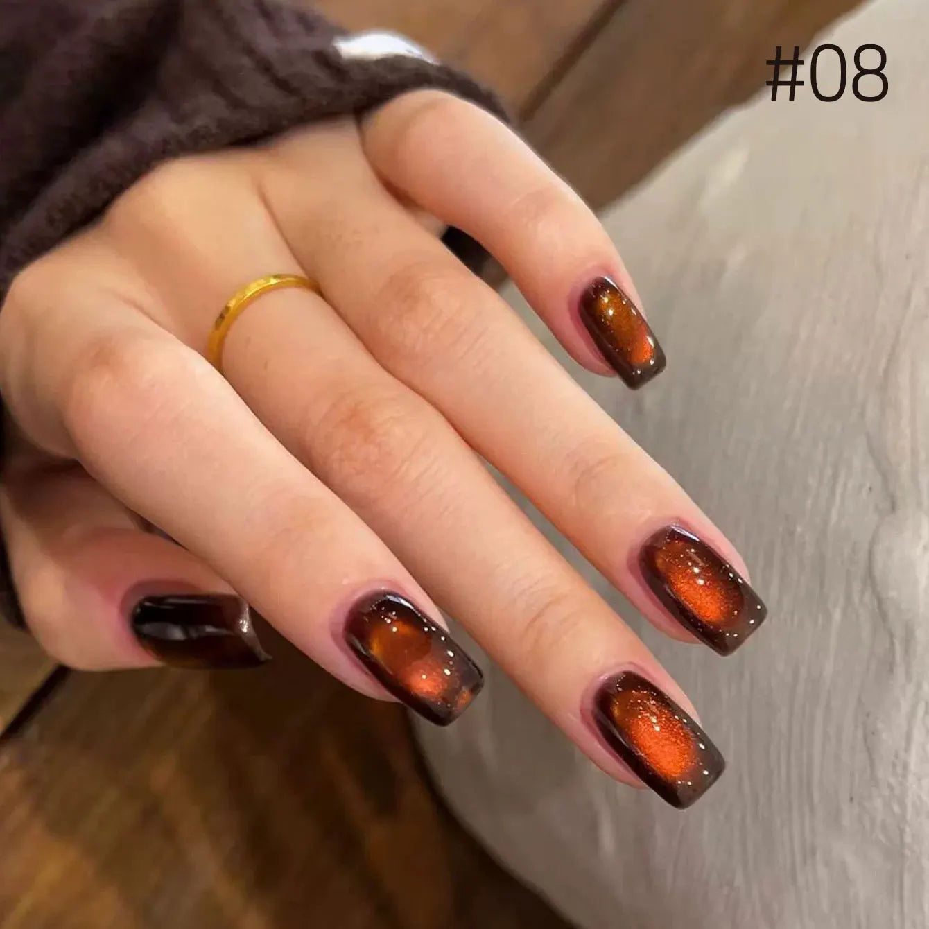 Brown Gold Cat Eye Gel Nail Polish