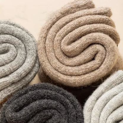 4 Pairs Winter Thermal Wool Socks