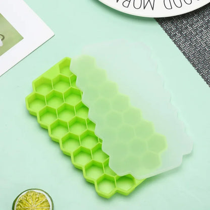 37-Grid Honeycomb Silicone Ice Cube Tray with Lid