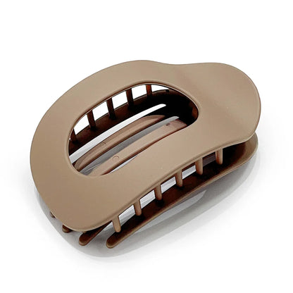 Oval Leopard Hair Claw Clip